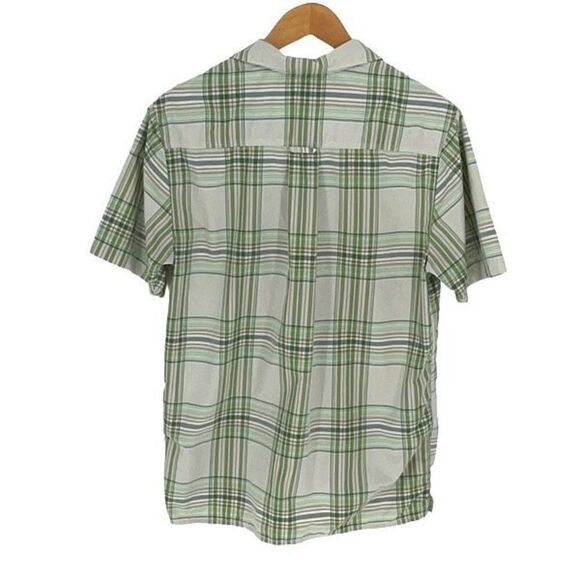 The North Face Mens Plaid Collared Short Sleeve Button Down Wicking Shirt Green - Picture 3 of 8